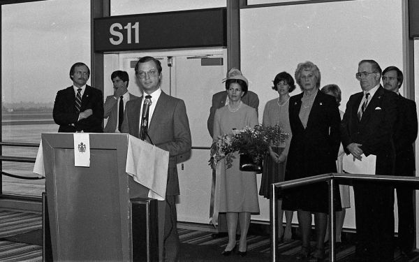 1970-1979: New Concourse, D.B. Cooper, and Celebrities at SEA